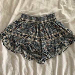 Indie print American Eagle flowy shorts